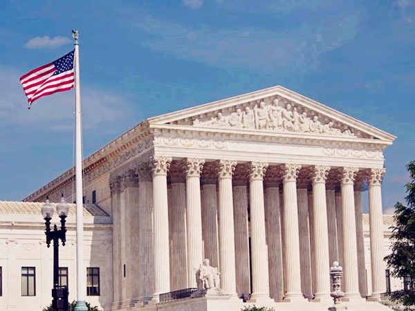 美国最高院裁决：赴美生子“落地生”政策仍生效！
