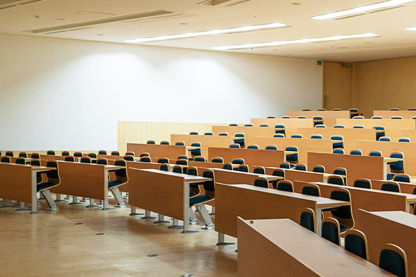 赴美生子后孩子可以回中国上学吗