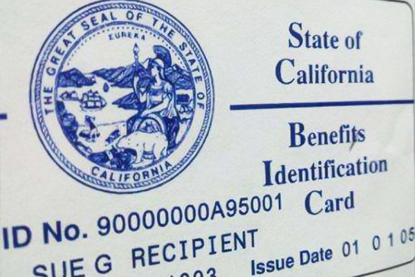 去美国生小孩续签被拒绝的原因是什么